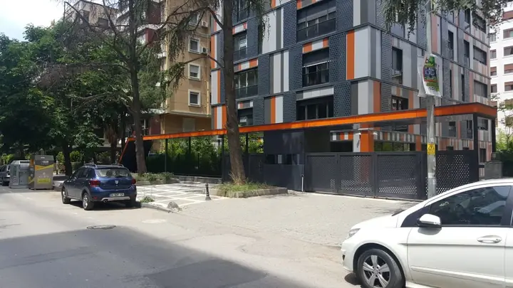 A1 Residence – sokak cephesi