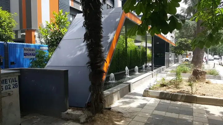 A1 Residence – giriş saçağı ve su öğesi