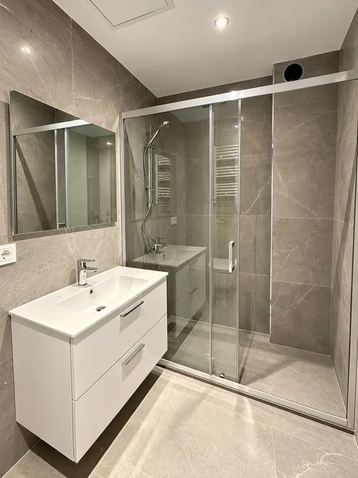 Birlik Apartmanı banyo